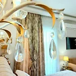 Goldenspace Exquisite Near The Port ヴォロス