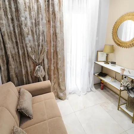 アパート Goldenspace Exquisite Near The Port