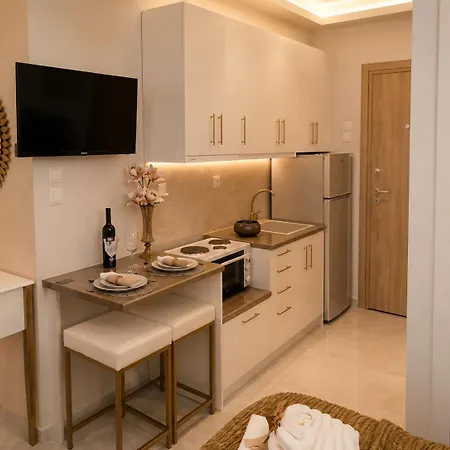 Goldenspace By Evagelias Homes Lejlighed *