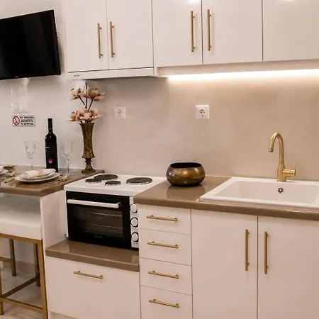 Goldenspace By Evagelias Homes *